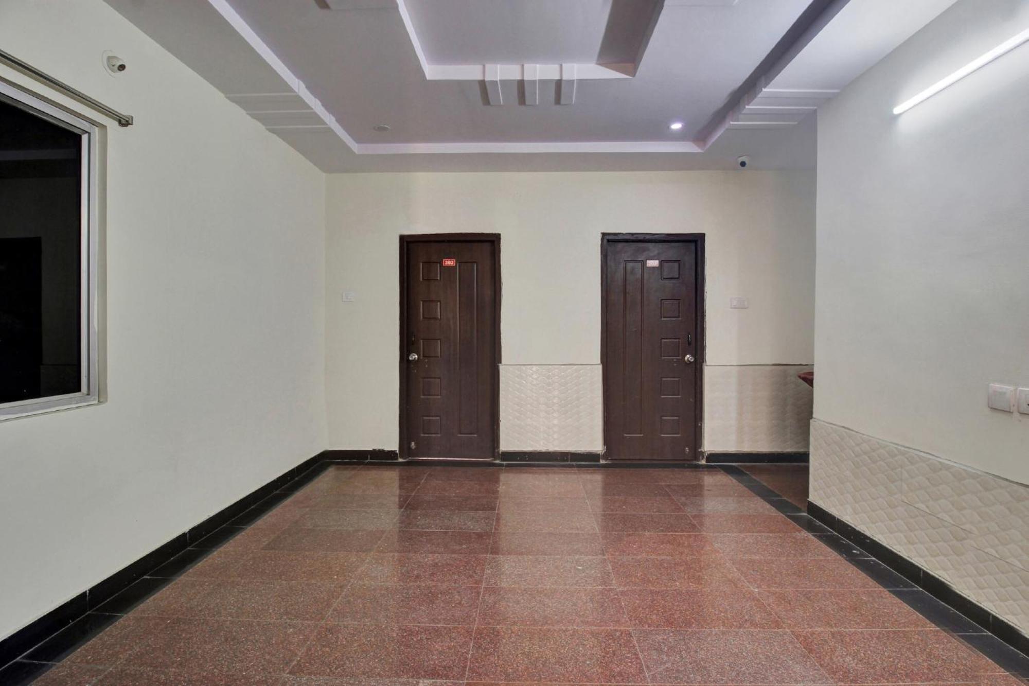 Hotel O Lavish Stay Sururnagar Exterior photo