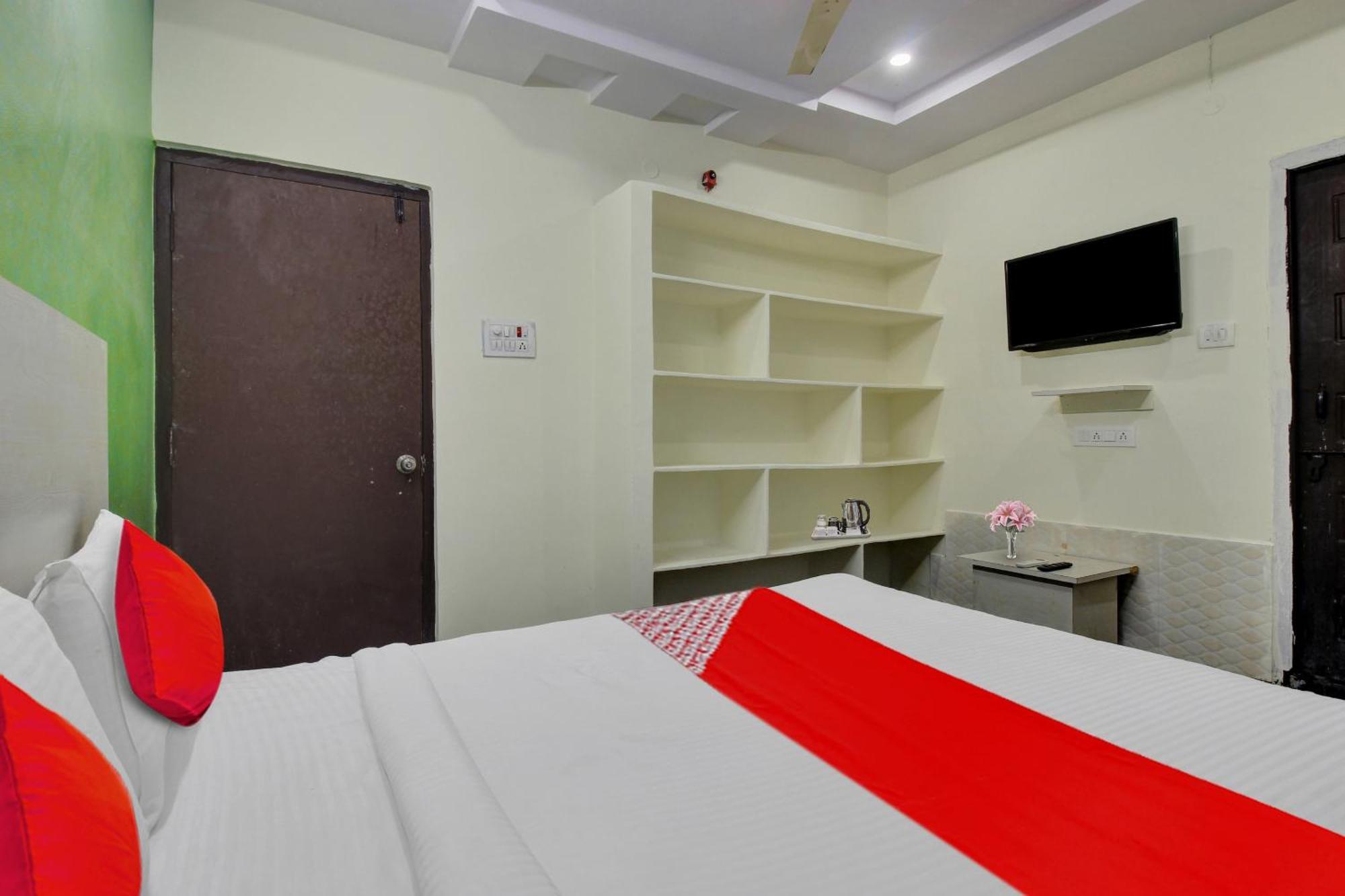 Hotel O Lavish Stay Sururnagar Exterior photo